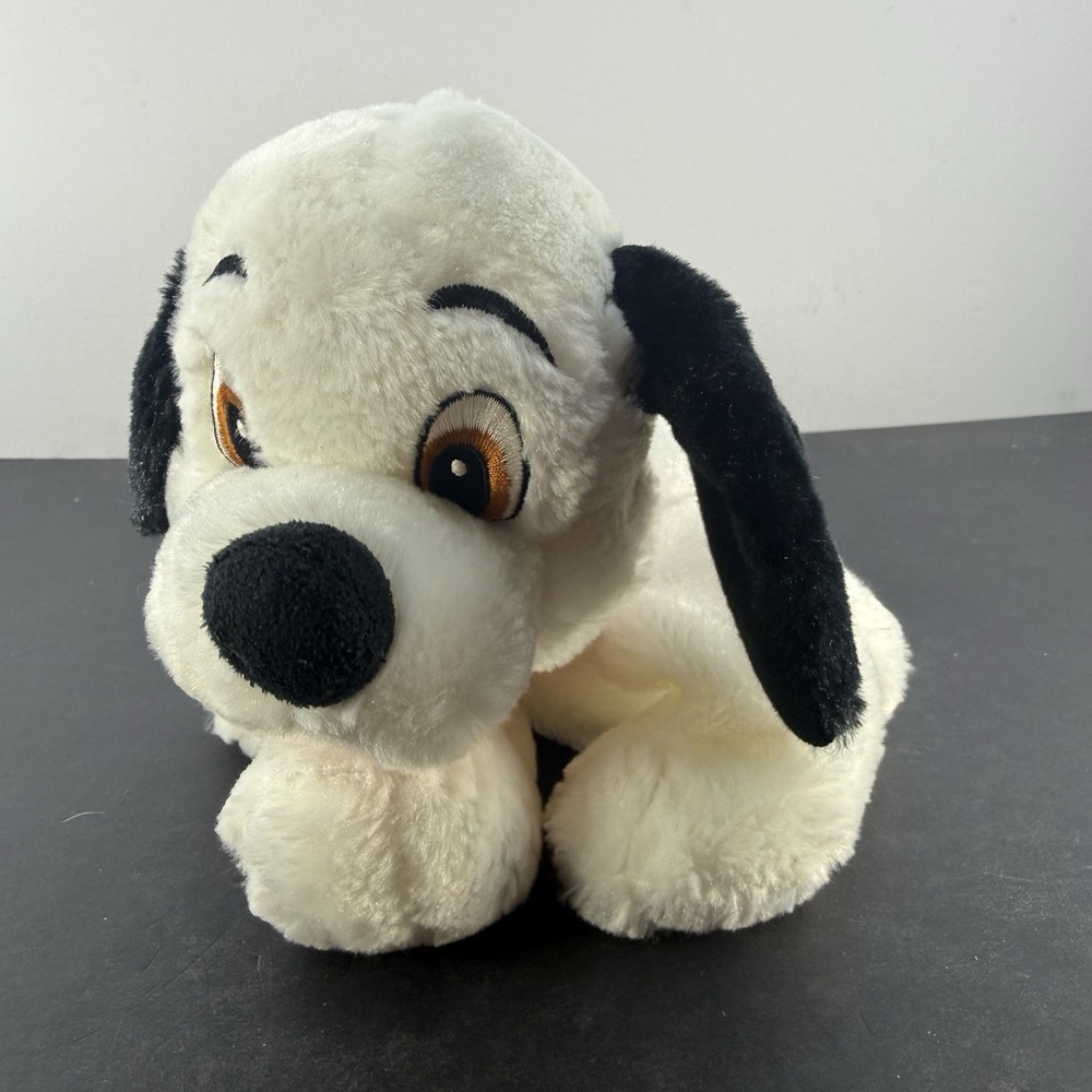 101 Dalmatians Lucky Disney Store Floppy Puppy Plush Red Collar Stuffed Animal